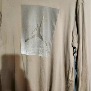 Jordan long sleeve shirt ( never worn)